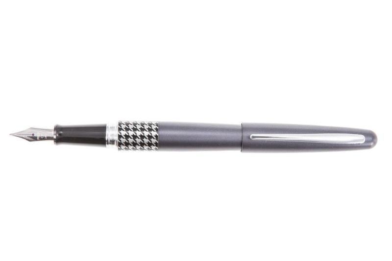 Pilot Metropolitan Retro Pop Series MR3 Houndstooth Gray Fountain pen