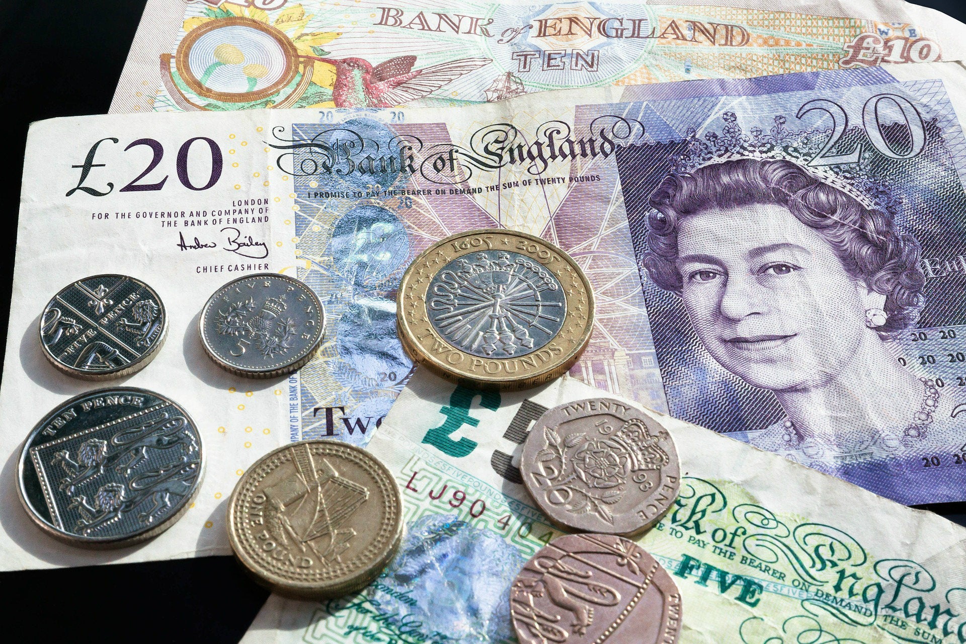 British pounds cash