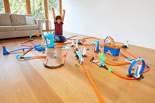 Hot Wheels Massive Loop Mayhem Track Set & 1:64 Scale Toy Car with