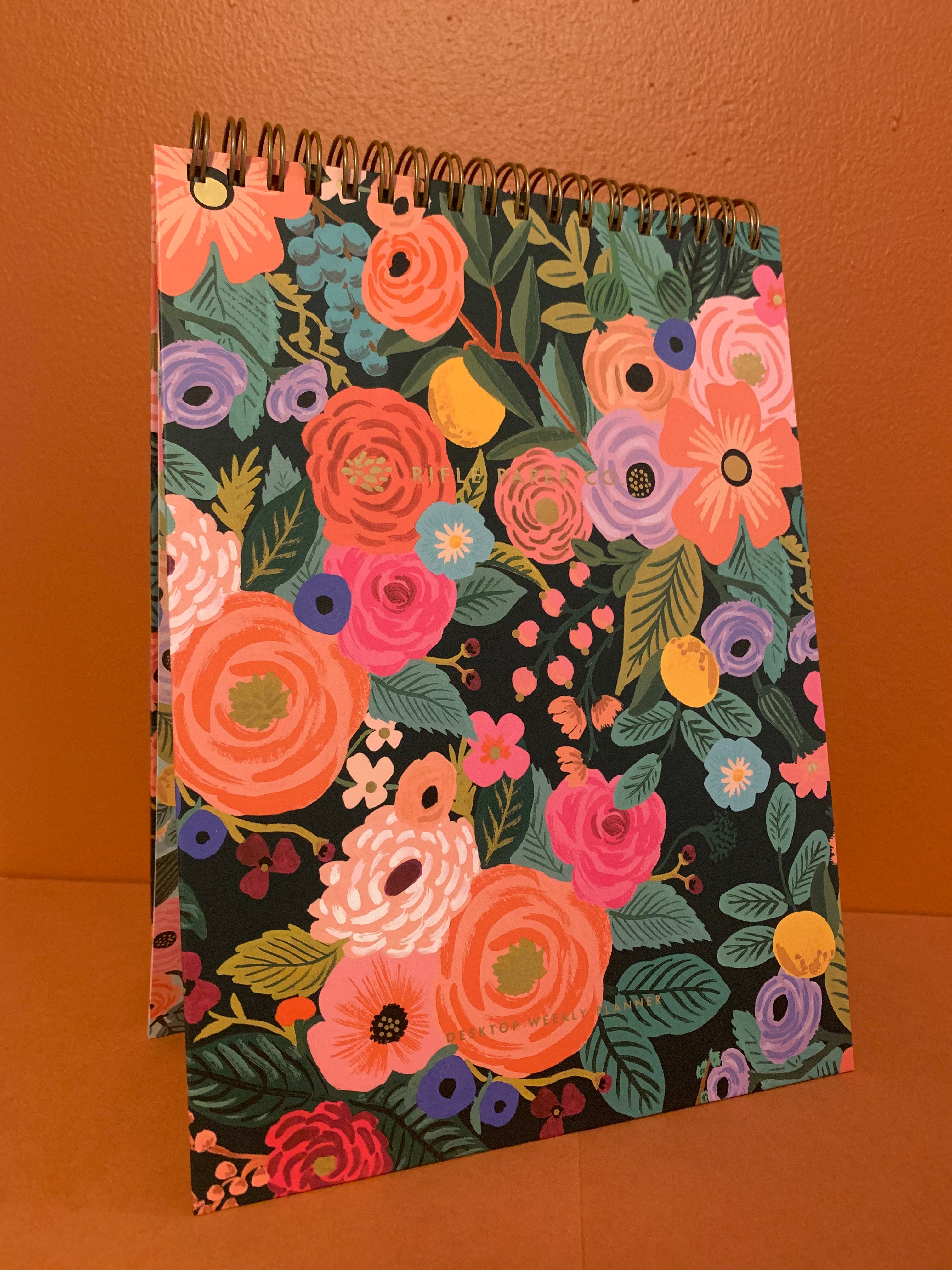 Garden Party Spiral Desktop Weekly Planner