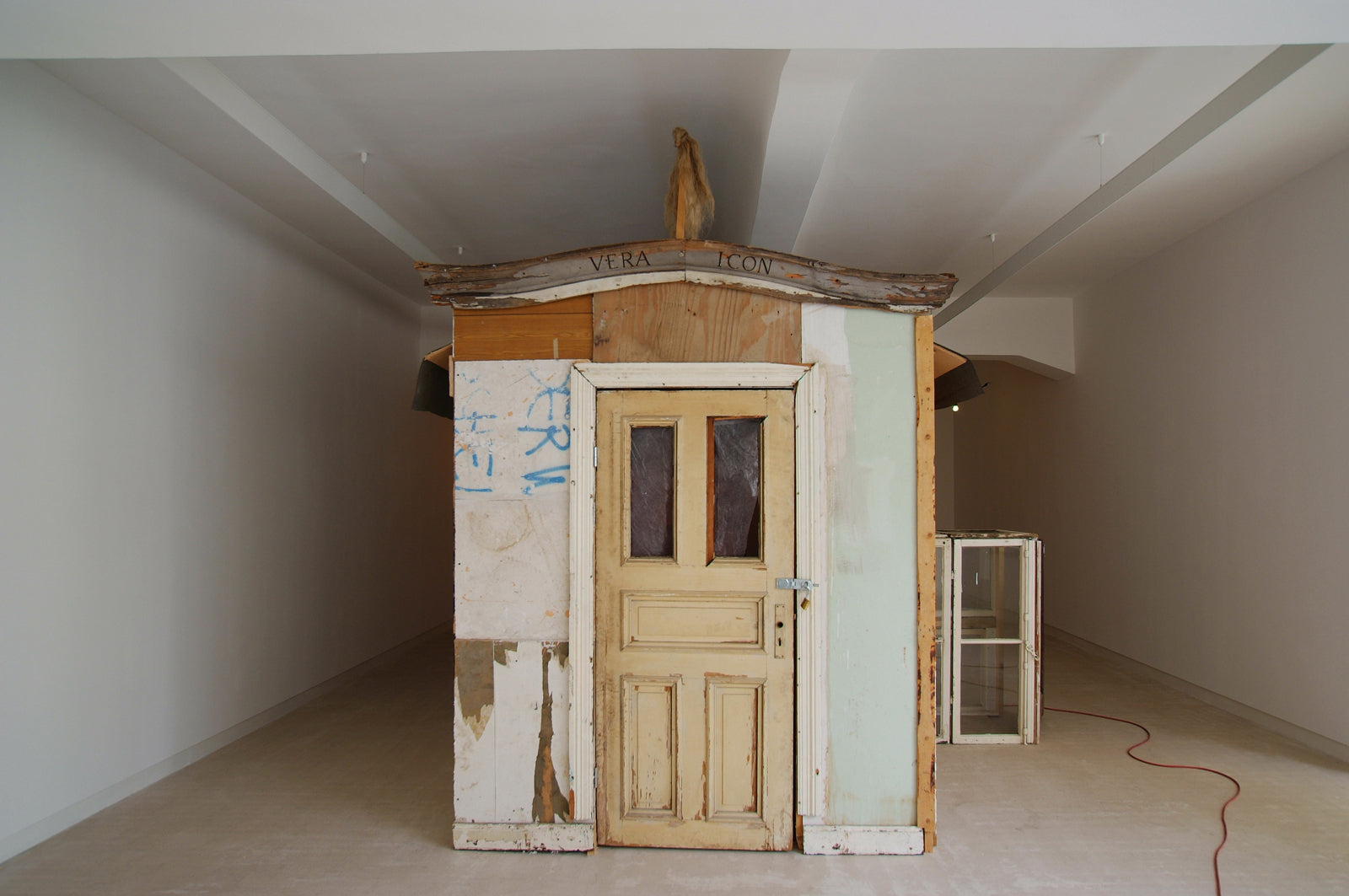 Till Gerhard - Glaube, Hoffnung und Liebe, Installation view, 2007, Galerie Michael Janssen, Berlin