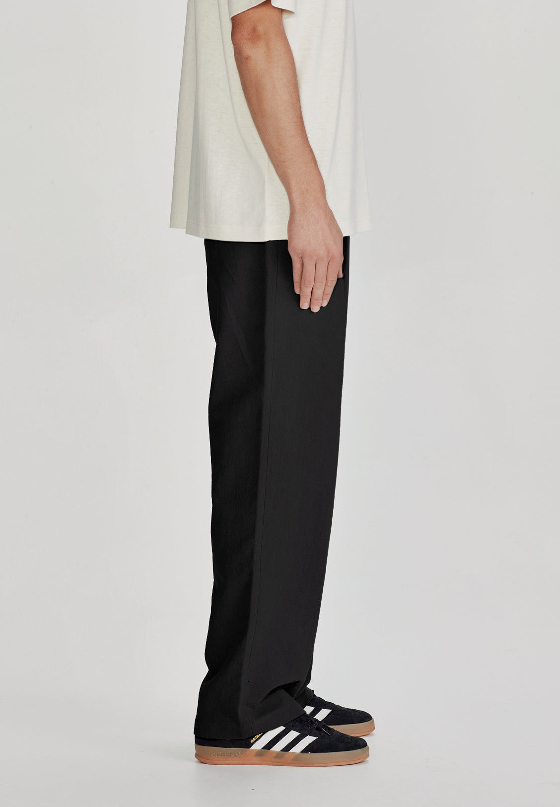 LINEN/COTTON PLEAT FRONT PANT, BLACK