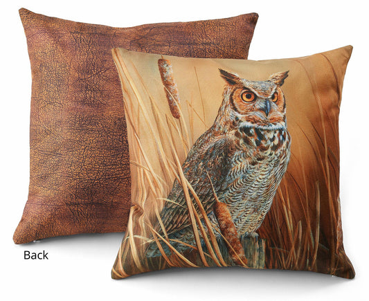 https://cdn.shopify.com/s/files/1/0165/1821/7782/products/pillow-great-horned-owl-18-sqmillette-4084622055.jpg?v=1660333466&width=533