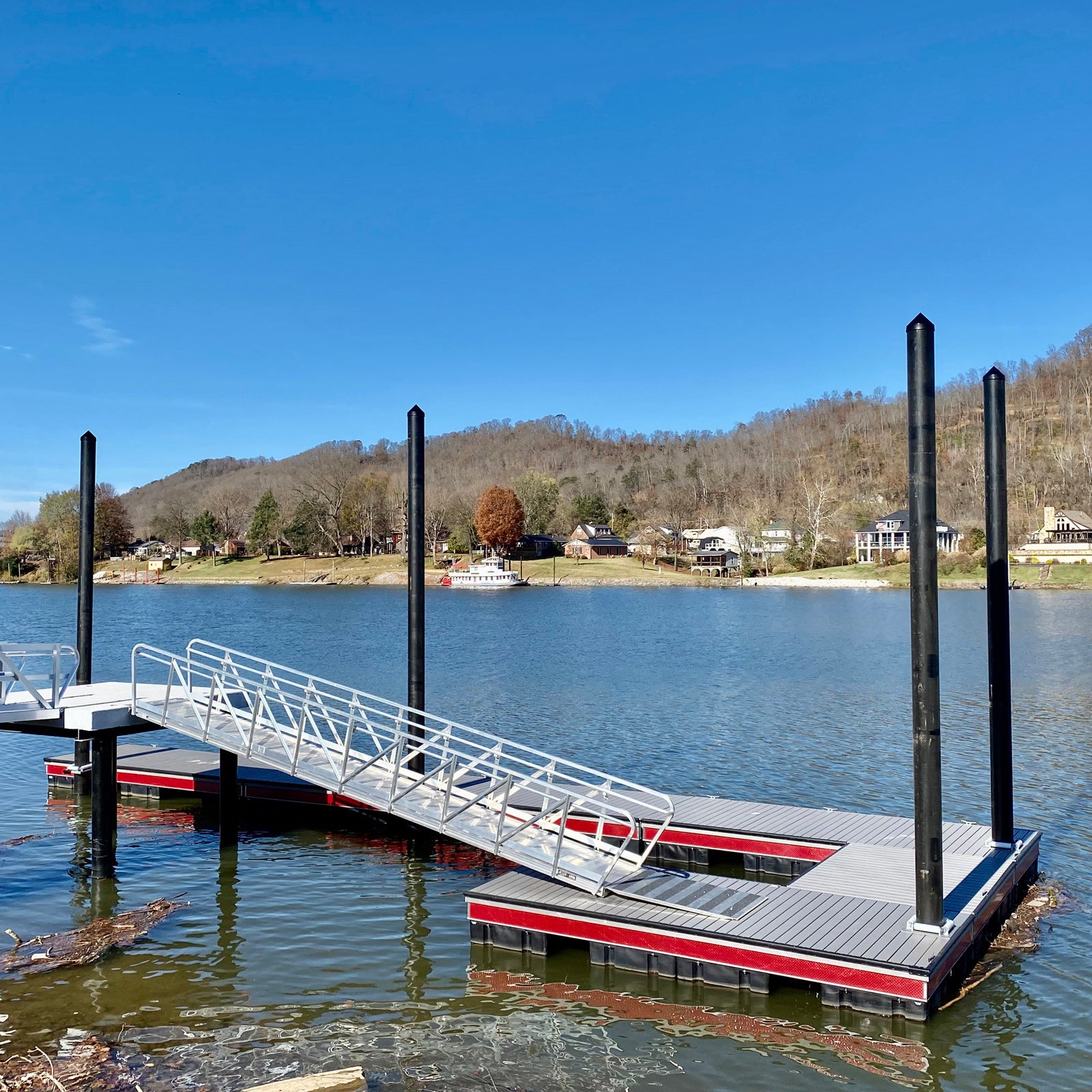 Custom Boat Dock Flash