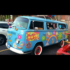 Volkswagen Bus Hippie Style