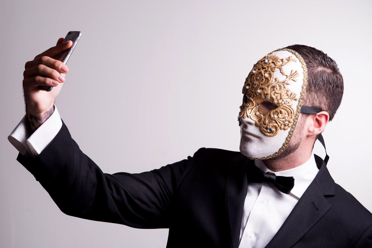 How To Throw A Halloween Masquerade Party For Adults Vivo Masks