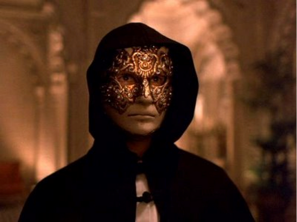 to buy 'Eyes Wide Shut' masquerade | VIVO Masks