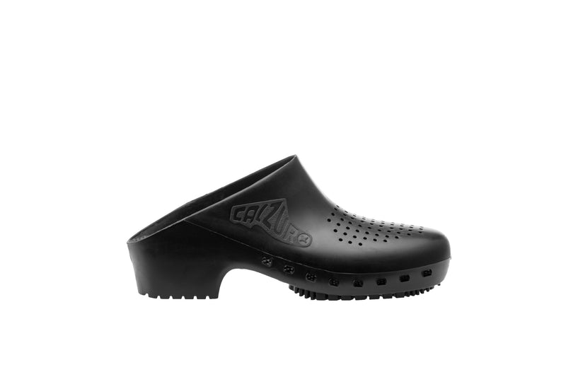 Well Ventilated; Breathable Shoes: Calzuro Classic Clogs in Black ...