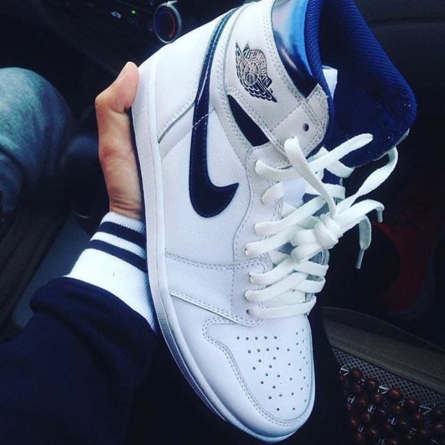 jordan 1 og metallic blue