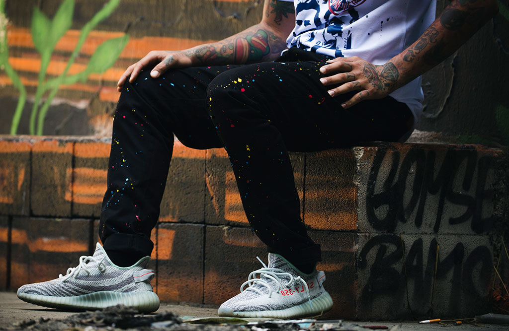 Pants To Wear With Your Kicks This Summer