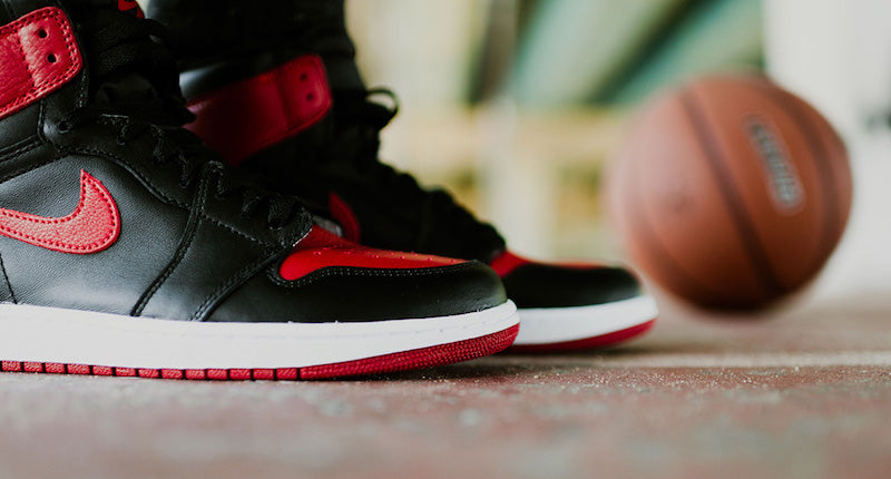 air-jordan-1-retro-og-banned-bred-on-feet