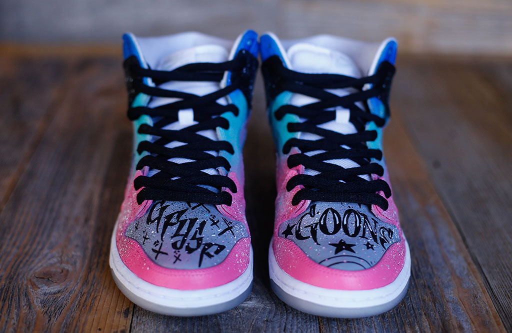 south beach nike dunks