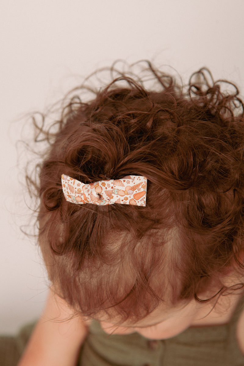 Sweets  // Square Knot Bows