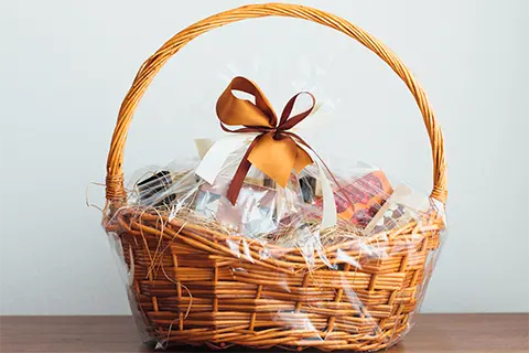 Make Father's Day Extra Special with a DIY Tea Gift Basket - New English Teas