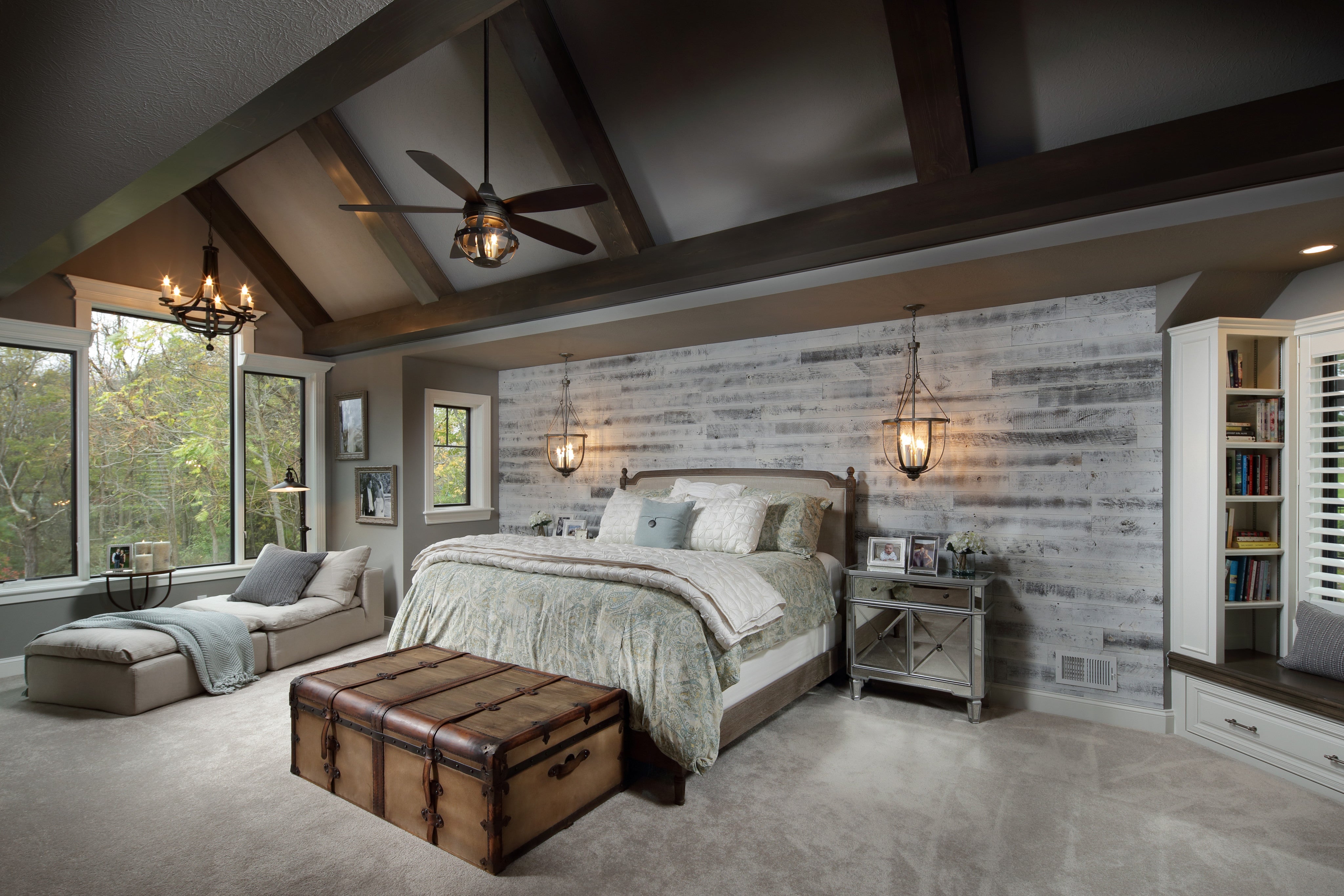 Creatice Shiplap Wall Bedroom Ideas for Simple Design