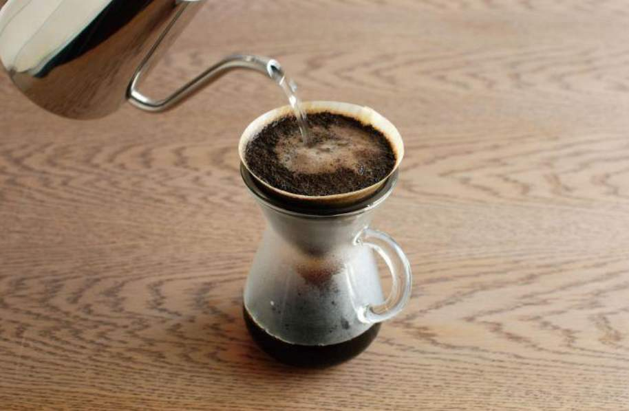 Chemex Brewer 6 Cup — Evans Brothers Coffee