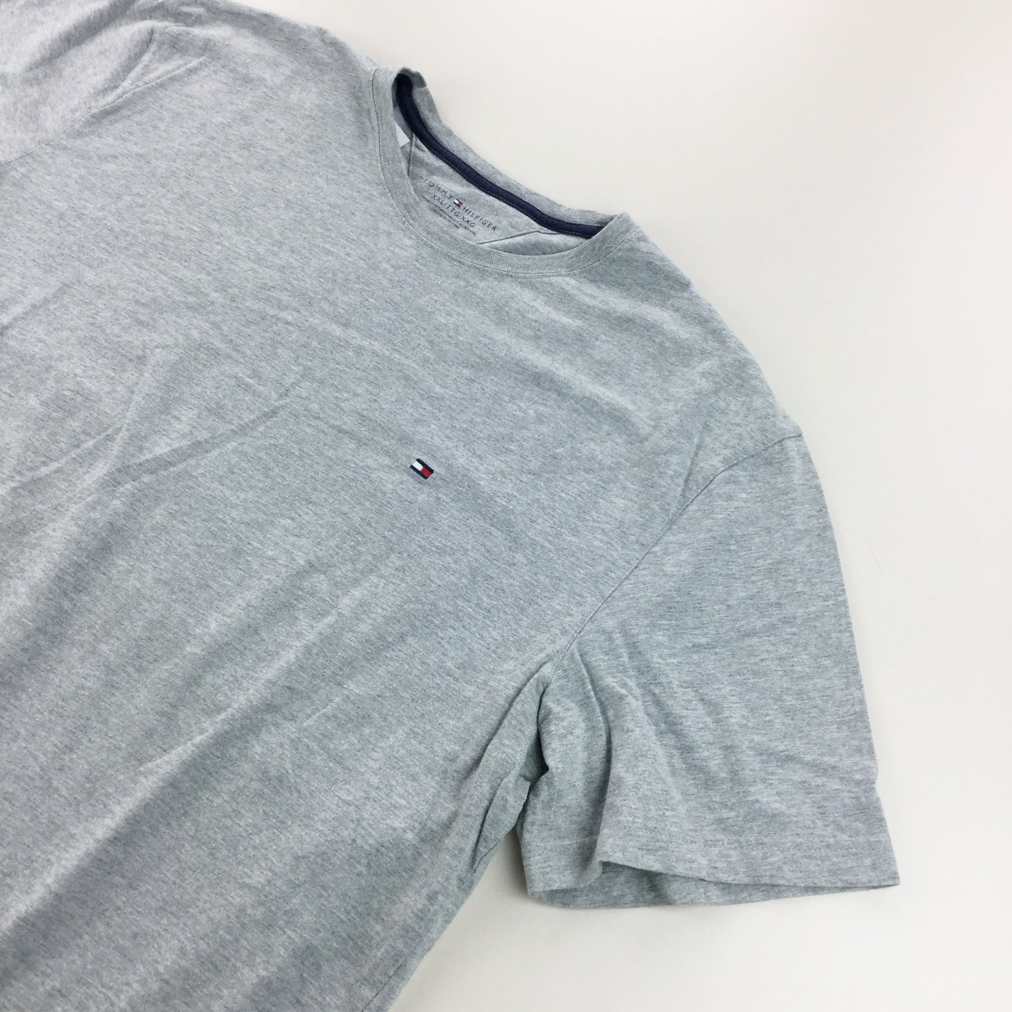 fuzzy Medarbejder excentrisk Tommy Hilfiger Basic T-Shirt - XXL | Premium Vintage | OLESSTORE