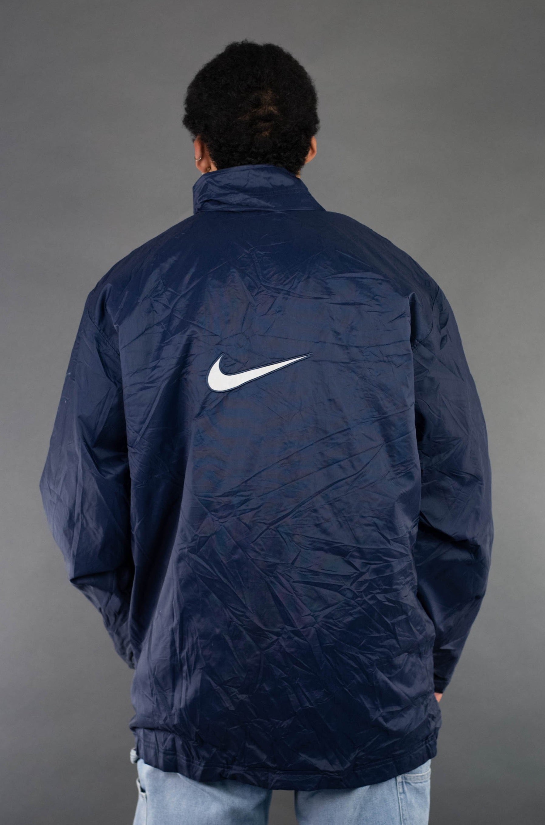 Nike Swoosh Windbreaker Jacket - XL Premium Vintage OLESSTORE