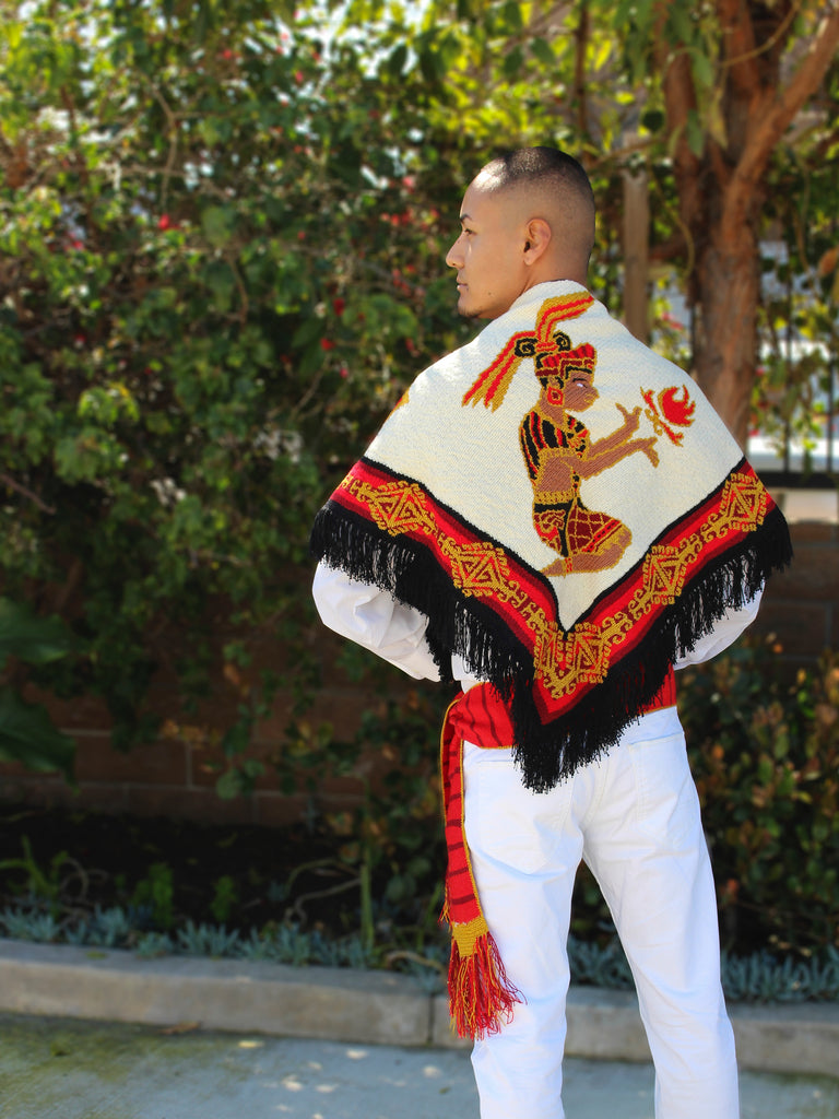 Paquiliztli Tapestry Cape