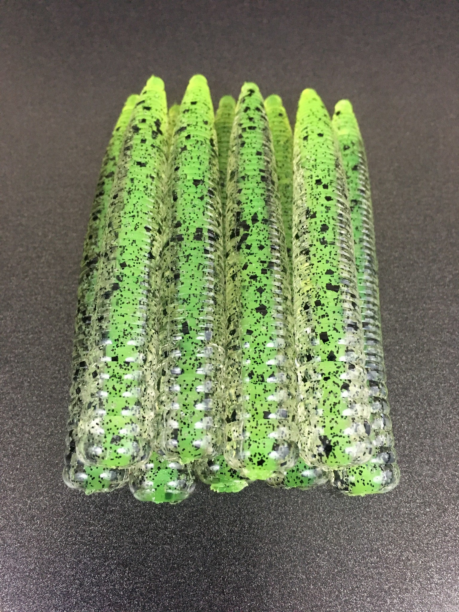 Mini Fat Worms: Zombie Blood