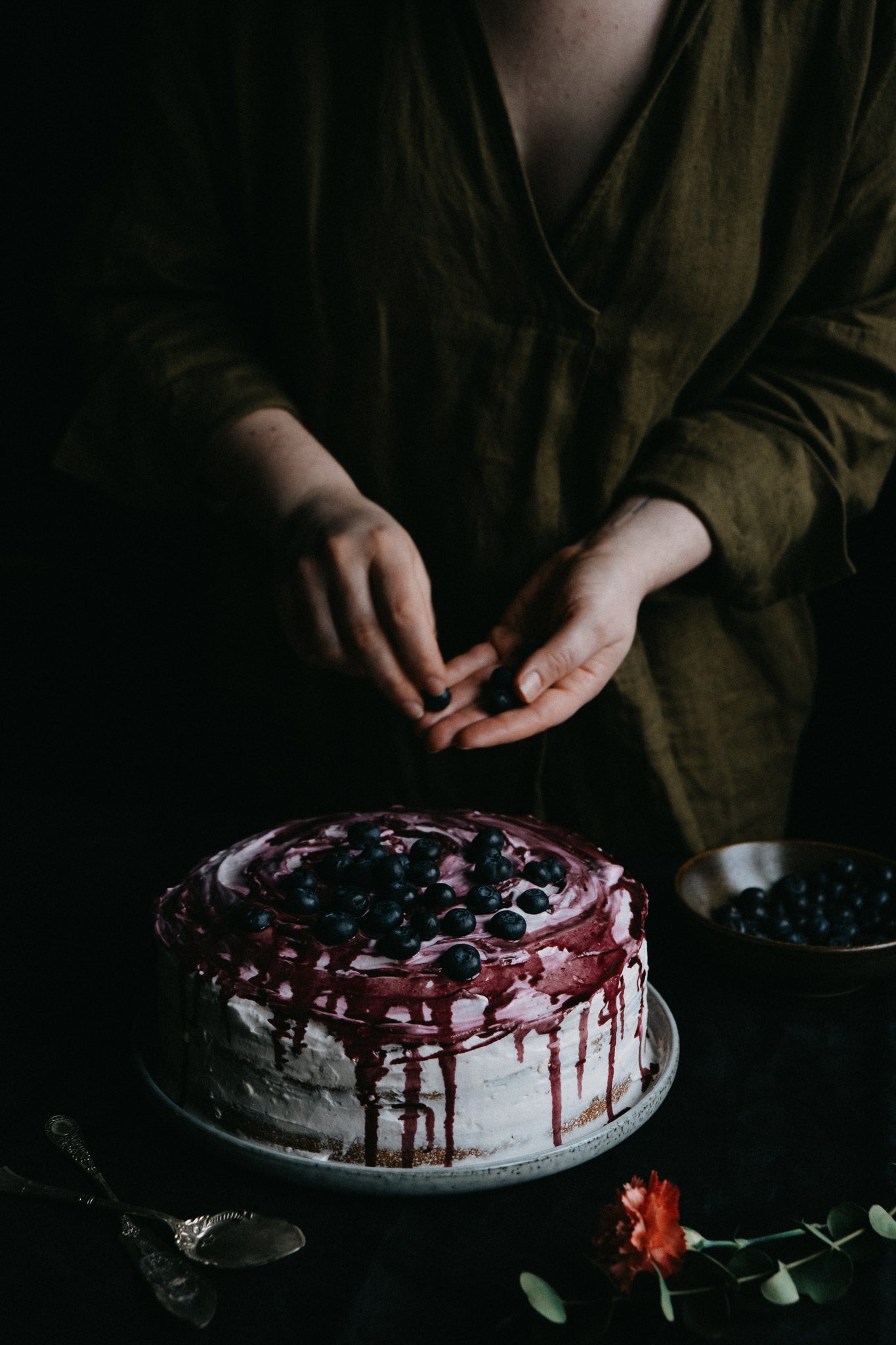 Blueberry cake with cheese cream frosting