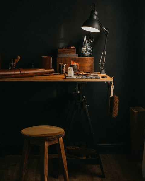 leathercraft studio