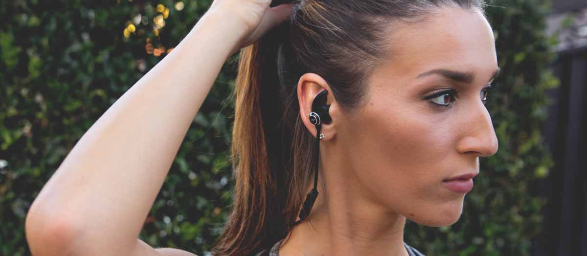 LSTN Bolt Wireless Earbuds in Black