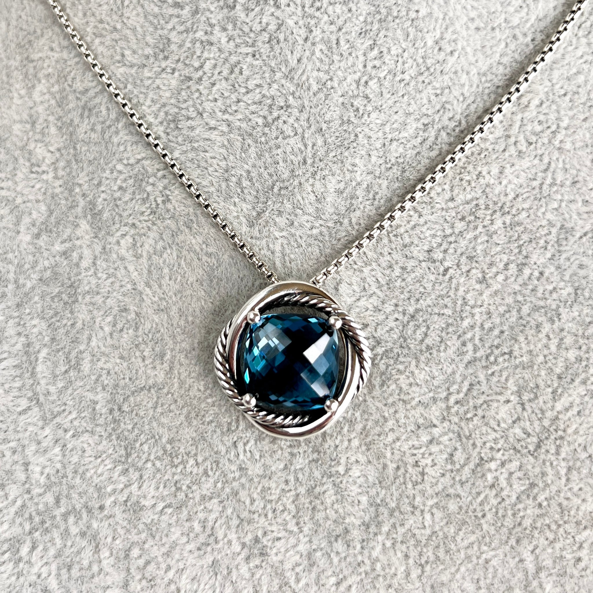 david yurman infinity necklace blue topaz