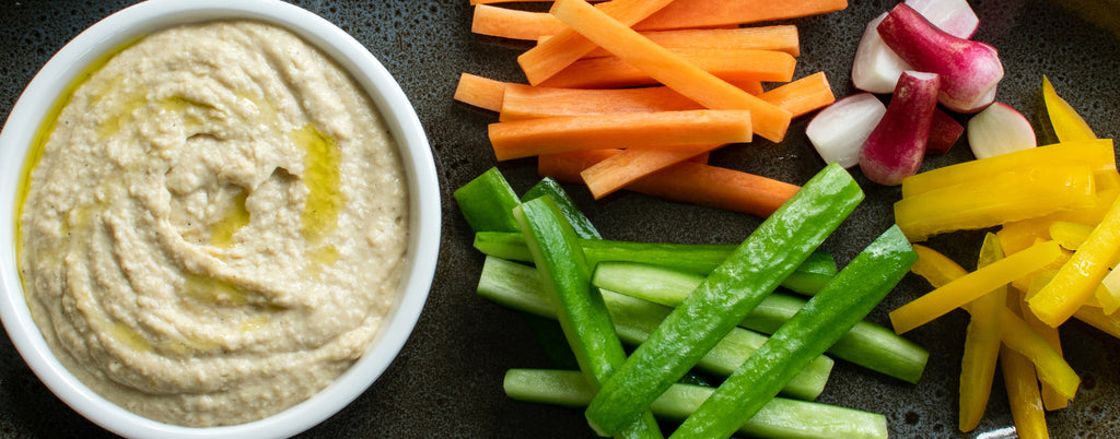 Vege sticks and hummus – Huckleberry