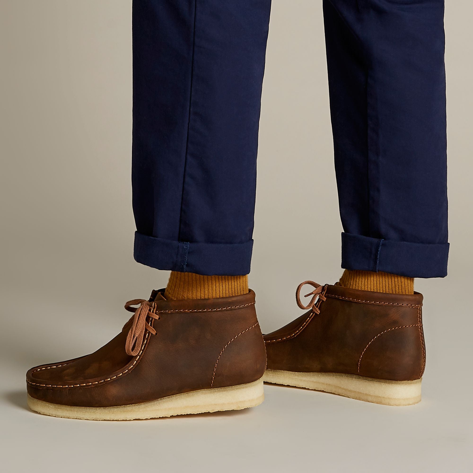 clarks wallabees canada