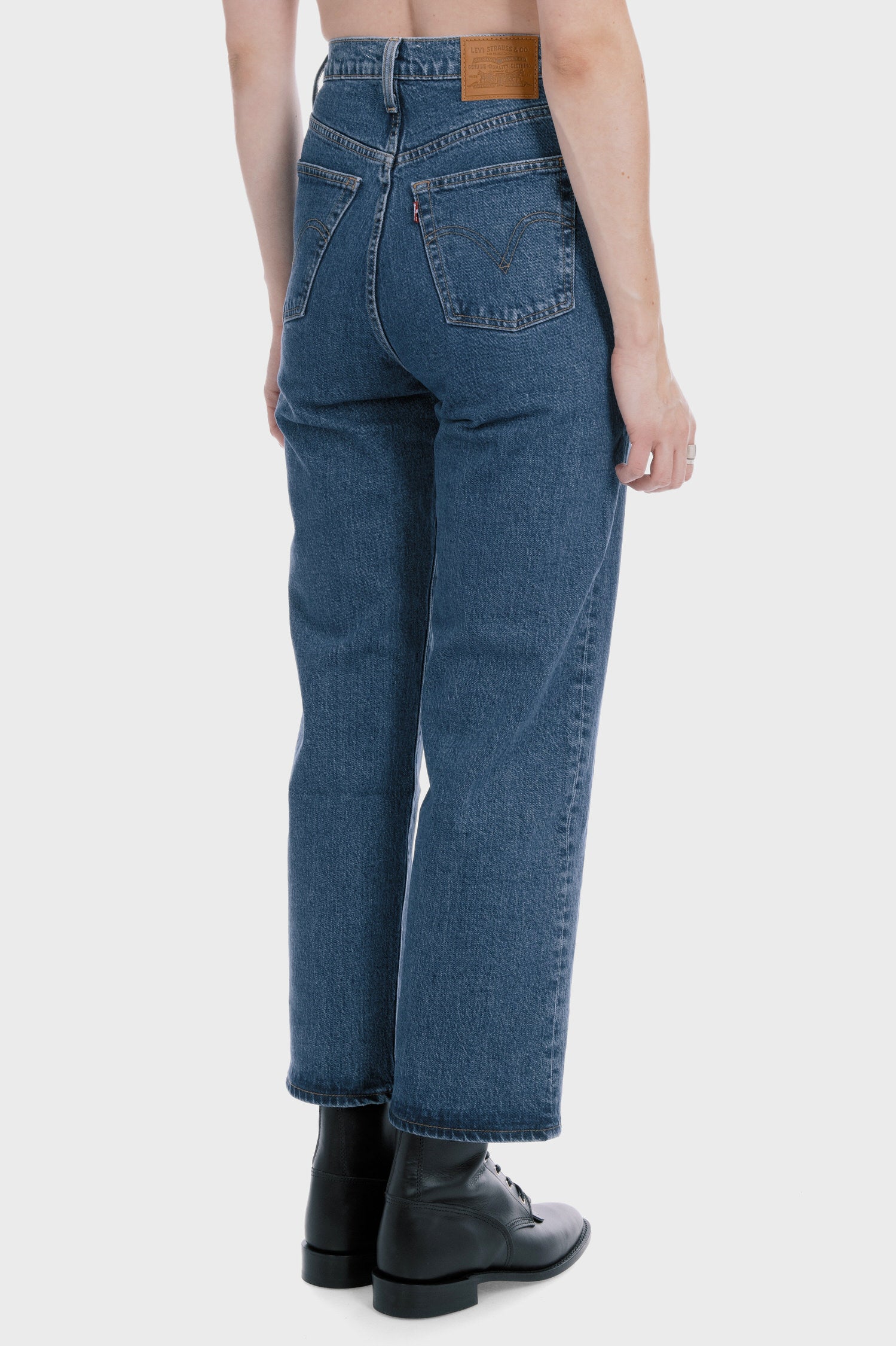 Women's Levi's Ribcage Straight Ankle in Georgie — Philistine