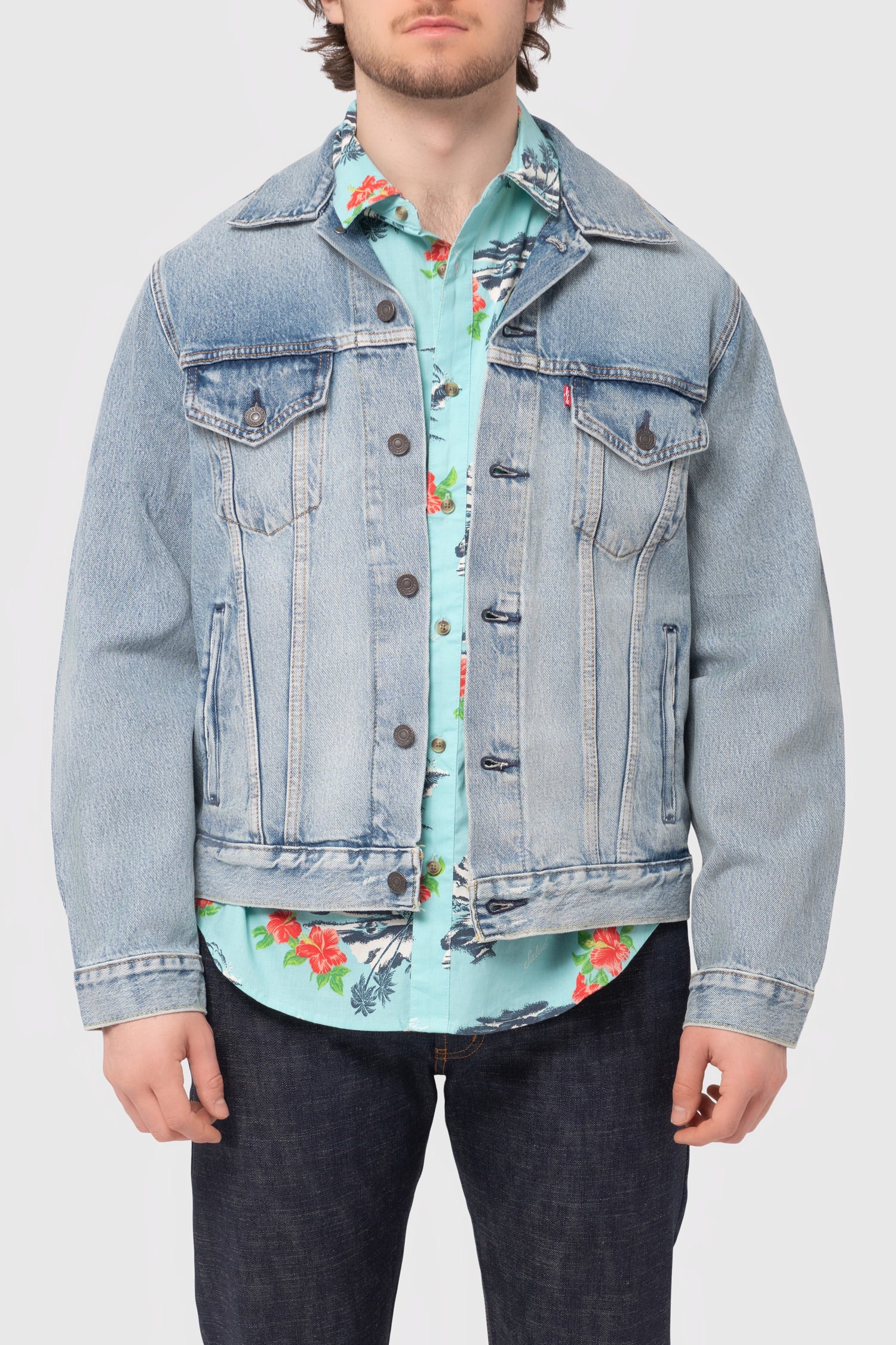 Men's Levi's Vintage Fit Trucker in V. Super Lite — Philistine