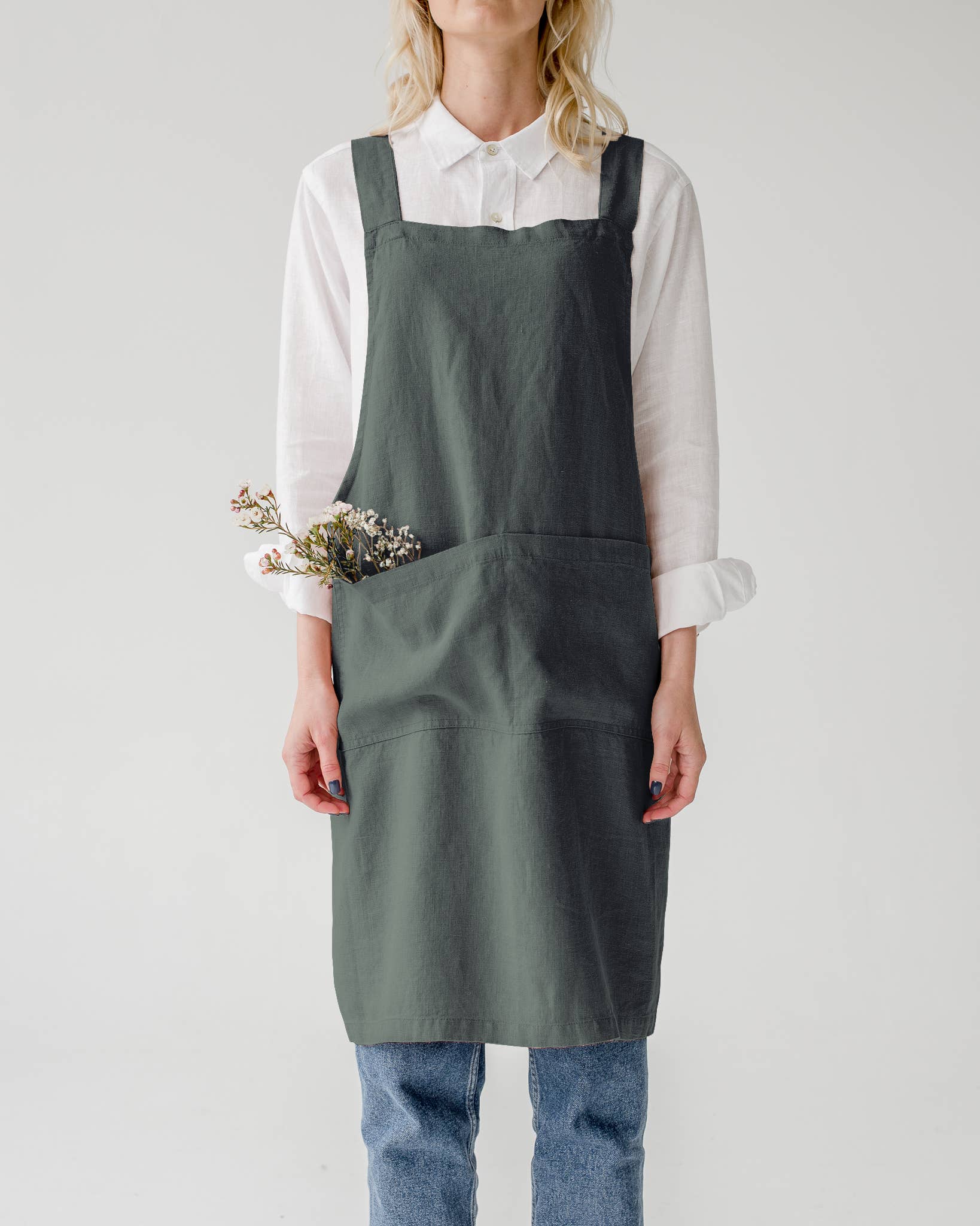 Crossback Linen Apron