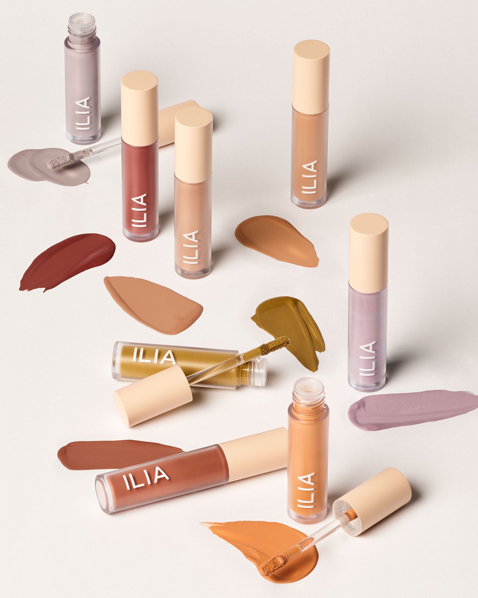 Fard à paupière mat liquide – Liquid Powder Eye Tint Ilia Beauty Suisse