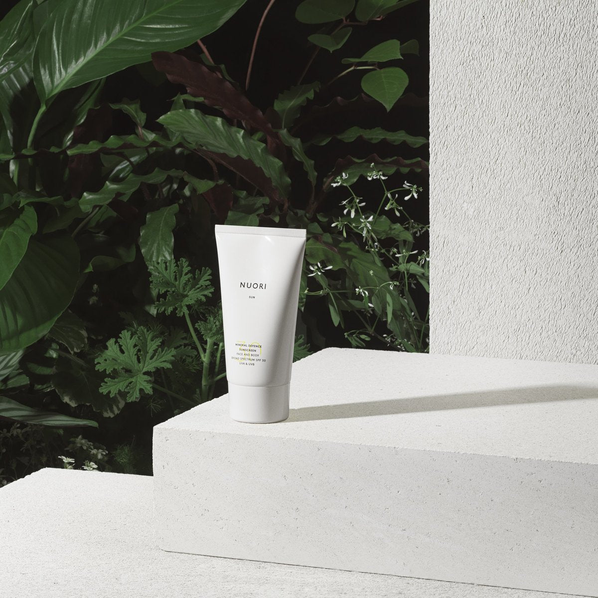 (Probe) Mineral Defense Body Sun Cream SPF 30 Nuori Suisse