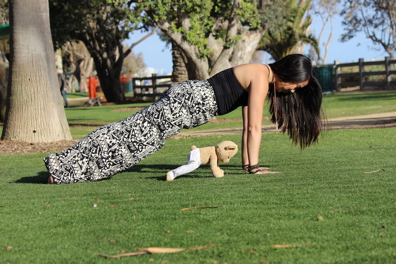 LEARN HOW TO DO PLANK POSE