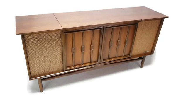 **SOLD OUT** 60s SYLVANIA Vintage Mid Century Modern Stereo Console Re ...