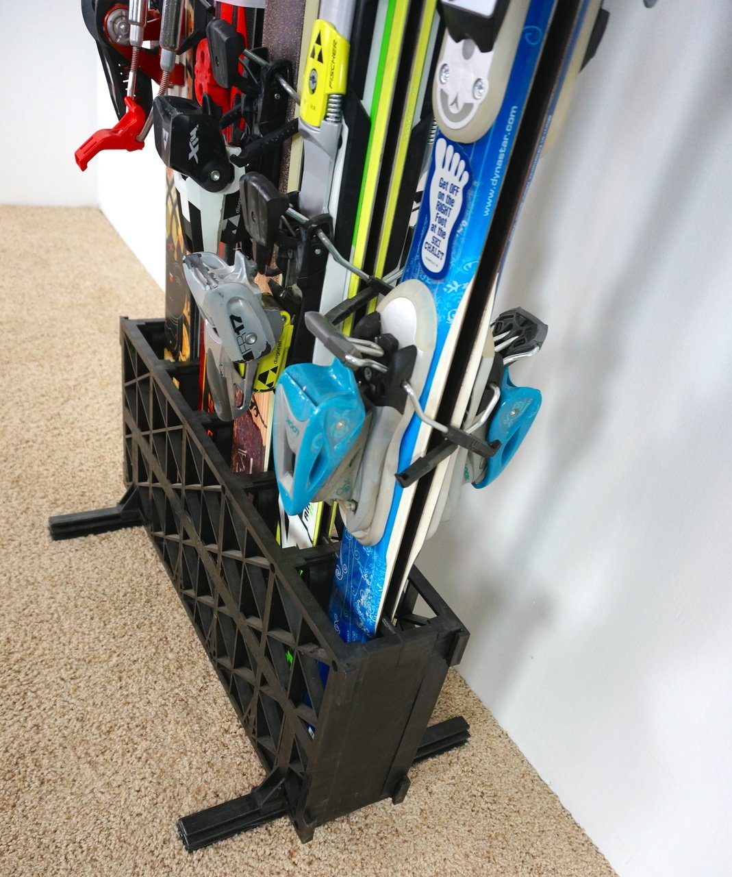 free standing ski rest