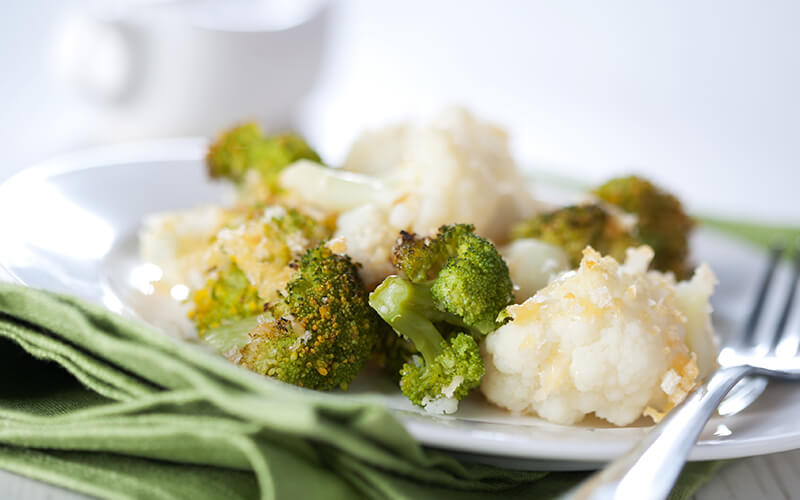 Broccoli and cauliflower on a plate