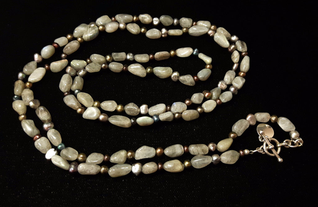 Labradorite & Black Pearl Silver Necklace – Leila Haikonen Jewellery