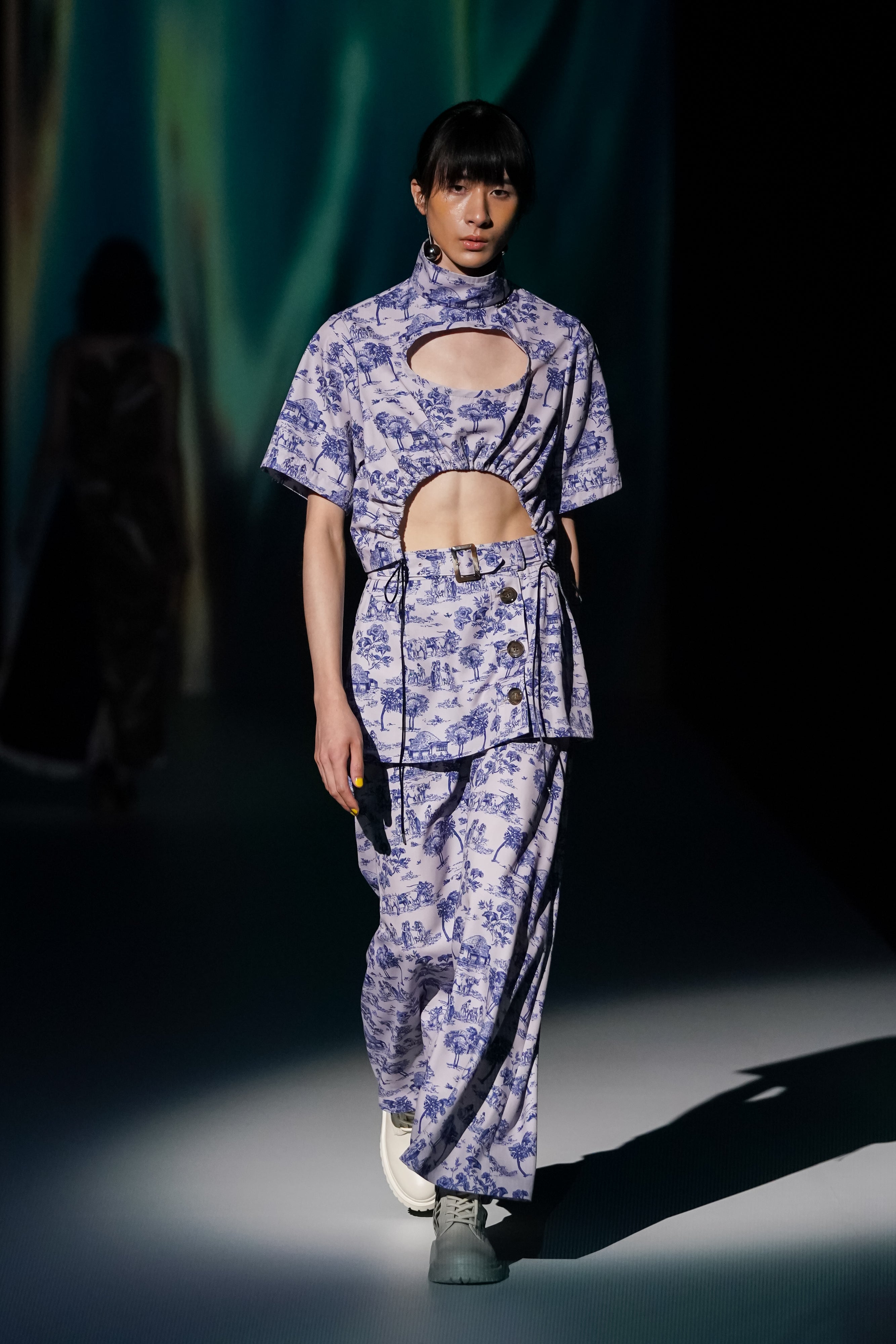 2022 S/S Collection – MIKAGE SHIN
