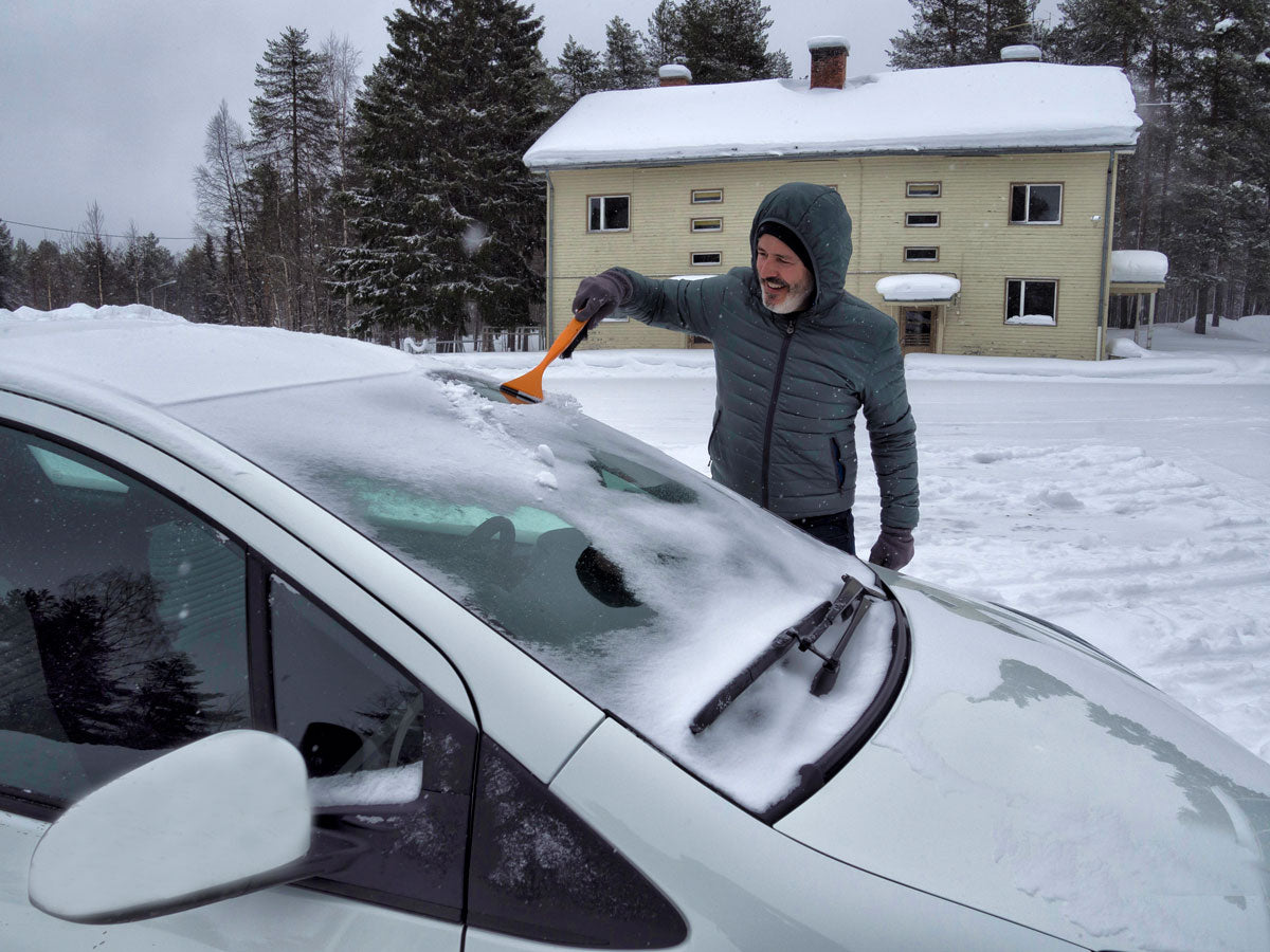 Is Covering A Car In Winter A Good Idea? - Meadows Automotive