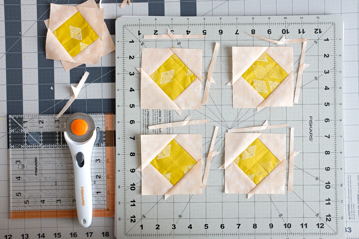 The Weekend Quilter tutorial how-to make and square up (or trim) square-in-a-square block unit batching tasks