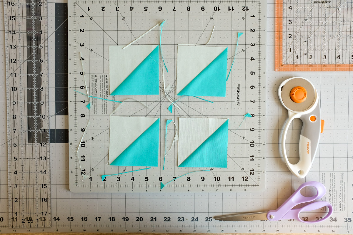 The Weekend Quilter x Fiskars Top 5 Tips on Trimming (squaring up) Half-Square Triangles