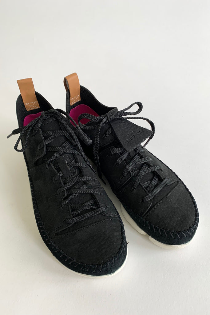 clarks trigenic black nubuck