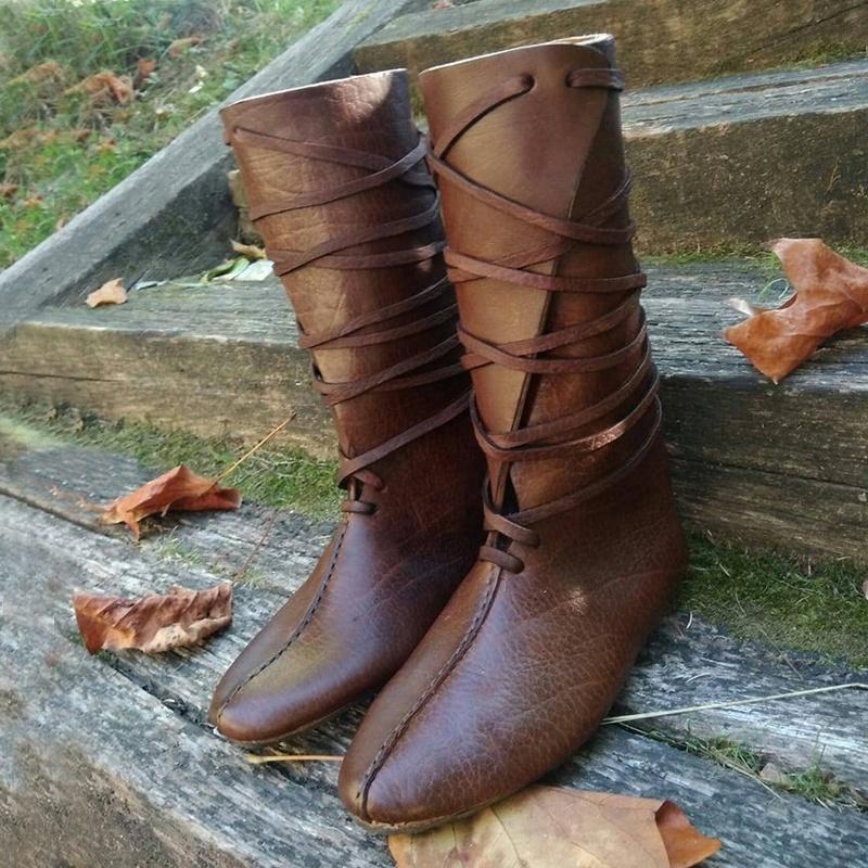 flat heel cowgirl boots
