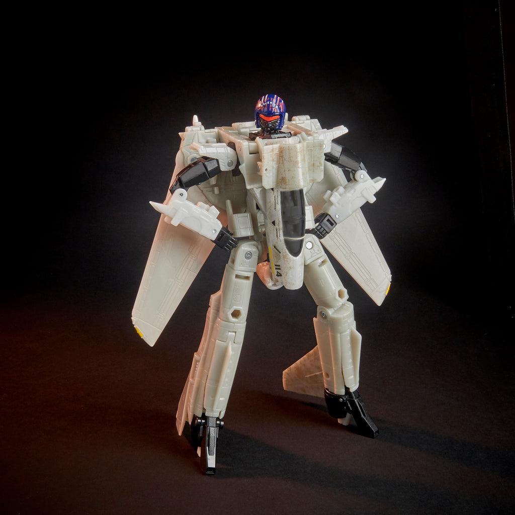 Transformers Generations Top Gun Mash-Up Maverick Robot (Hasbro Pulse Exclusive)