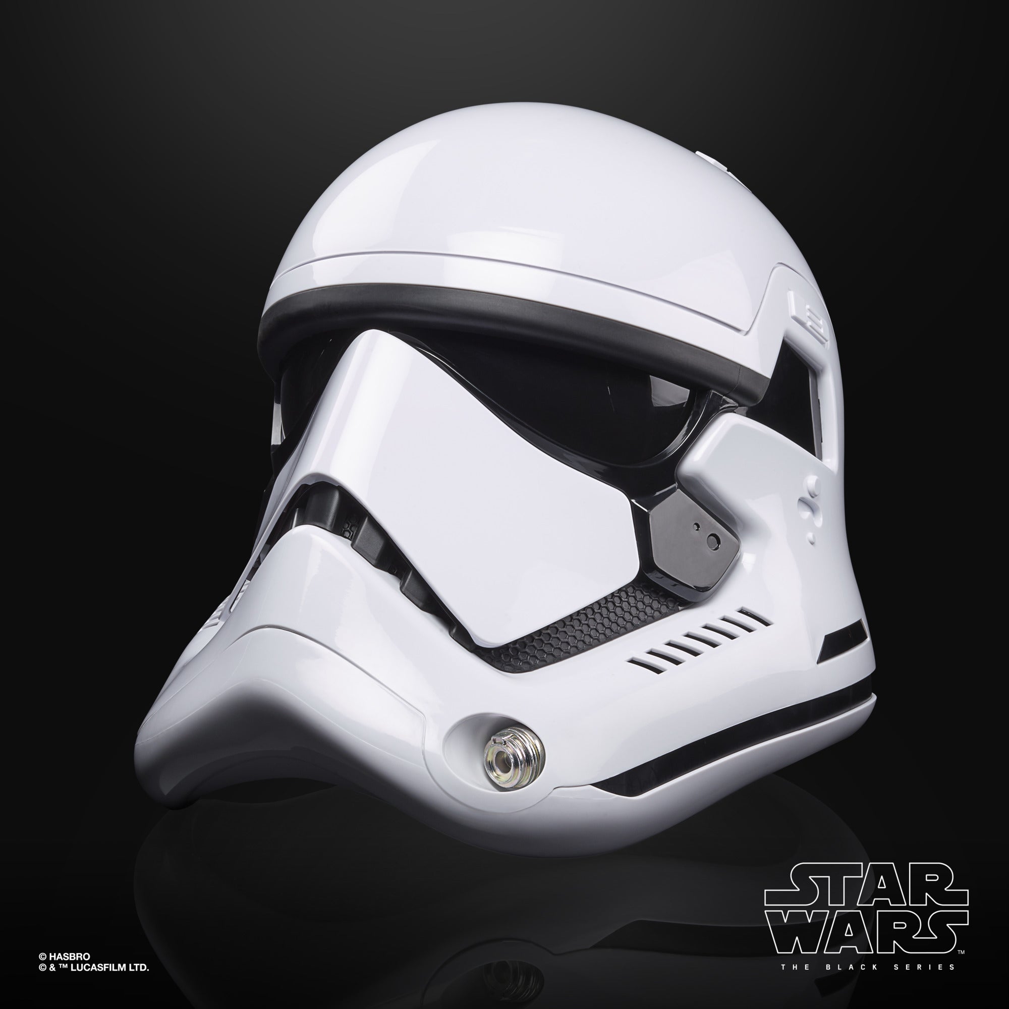 F0012_PROD_SW_FO_TROOPER_0019_Online_300DPI_2000x.jpg?v=1614185672