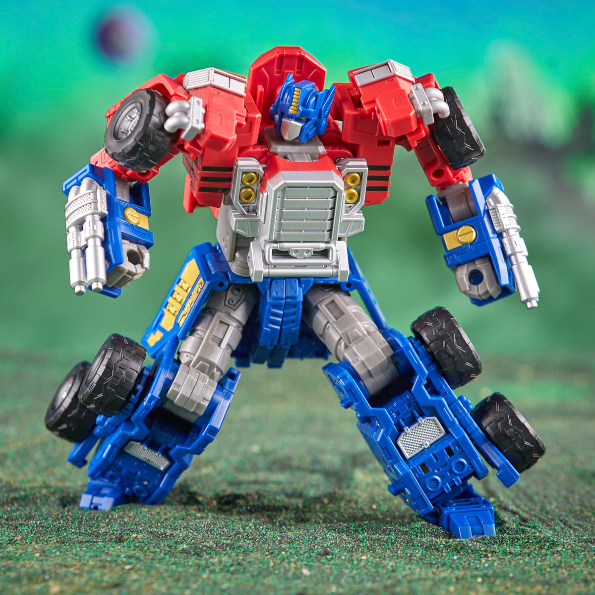Transformers Legacy Evolution Armada Universe Optimus Prime - Presale – Hasbro
