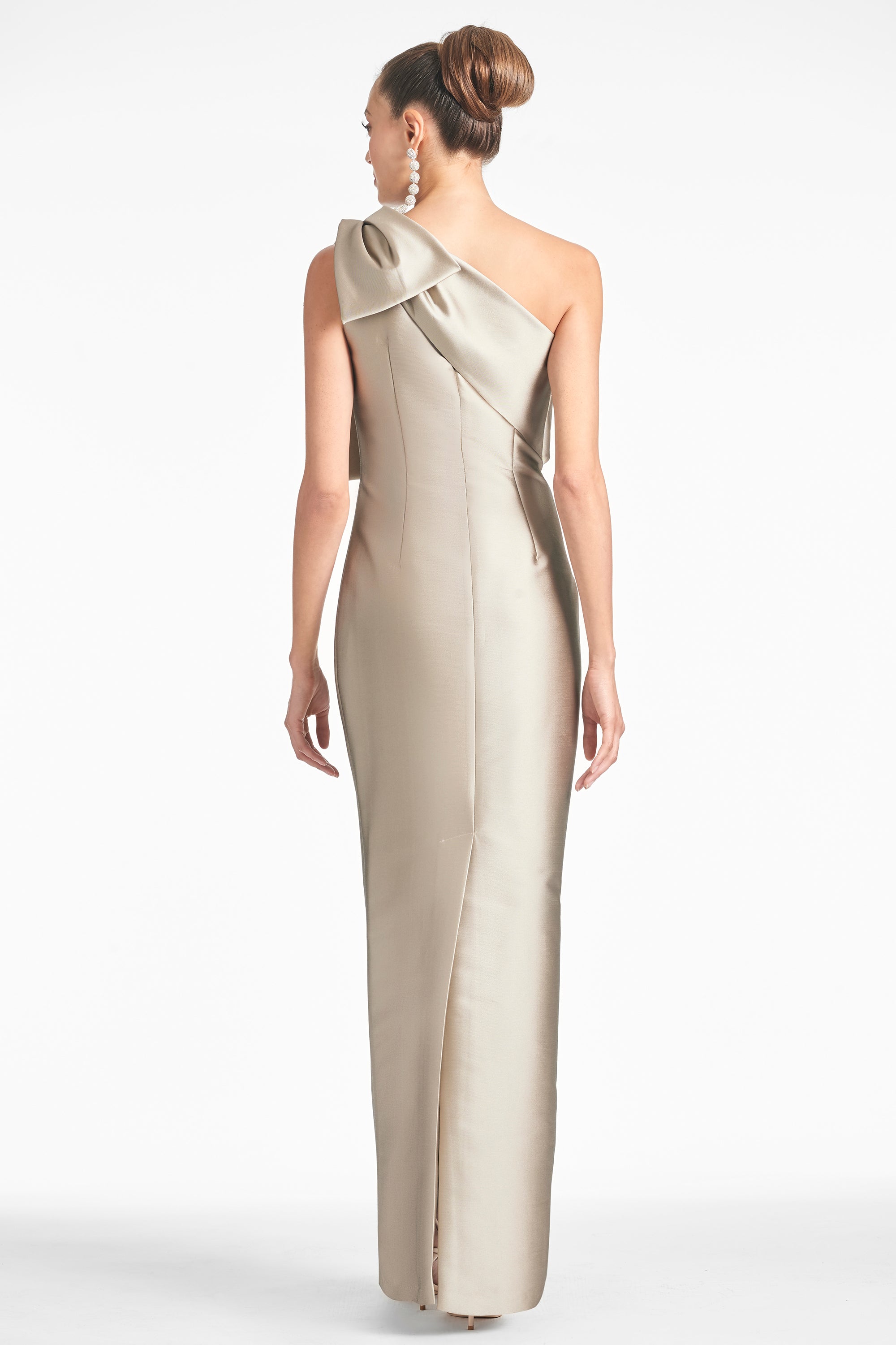 Sachin & Babi Bonnie One-shoulder Satin Column Gown In Pewter